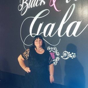 Meet your Posher, Brenda